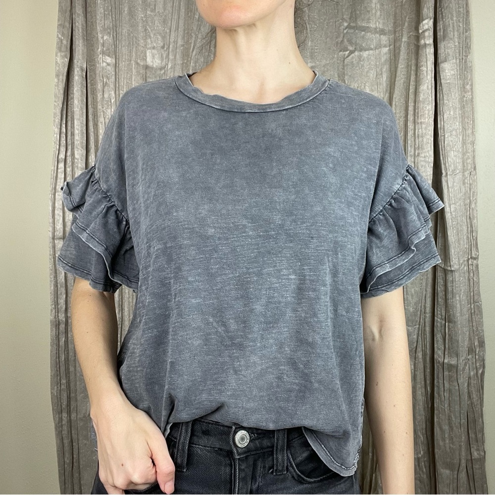 GUC Universal Thread Washed Grey Top